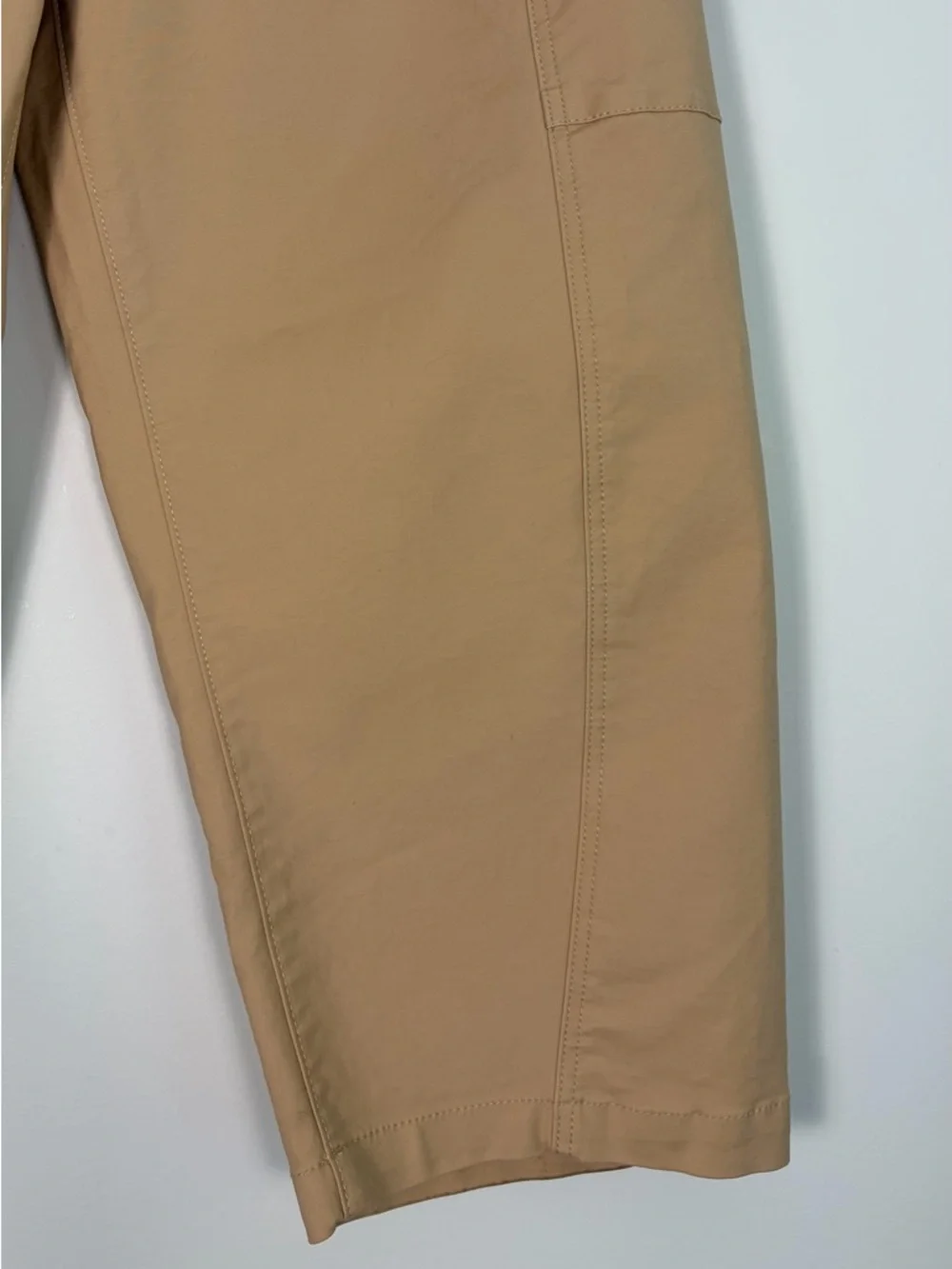 Anthropologie Maeve High Rise Curved Cropped Barrel Leg Chino Pants in Khaki - Picture 4 of 11